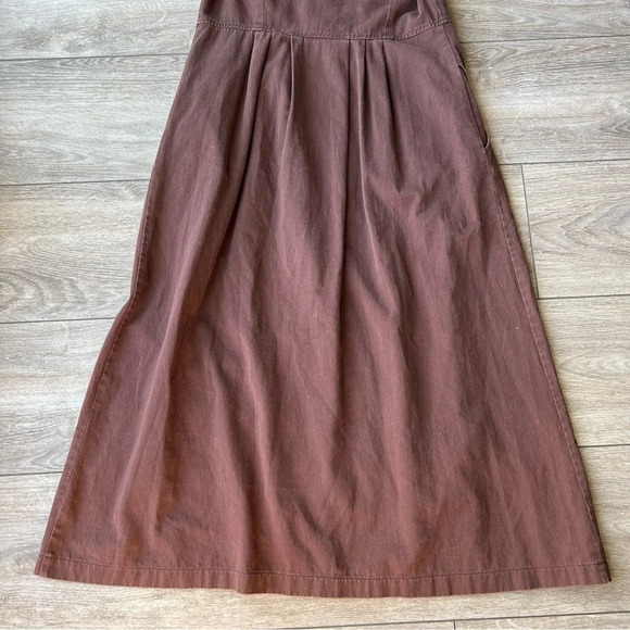 Vintage Brown Elephant Embossed Pattern Button Down Pleated Dress Made in Canada - Picture 16 of 16